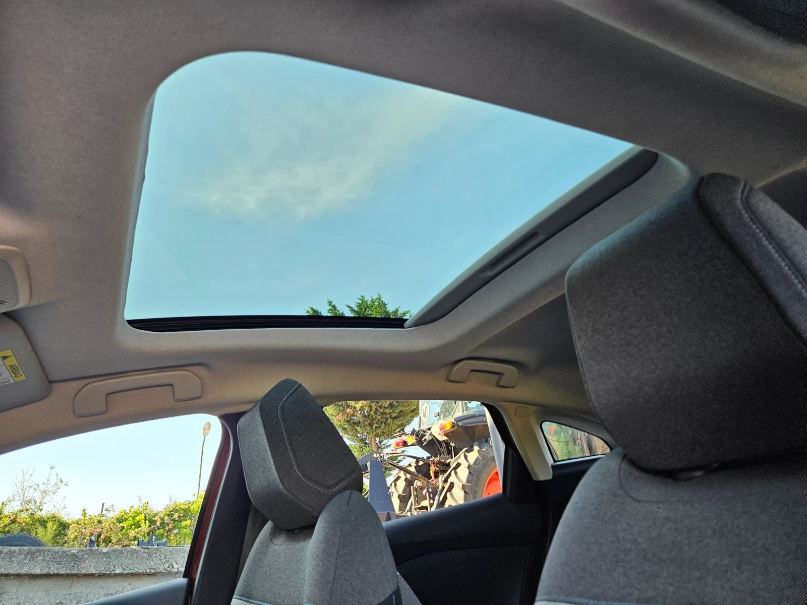 Citroen C4 131 8EAT S&S SHINE 27000km, снимка 16 - Автомобили и джипове - 55654934