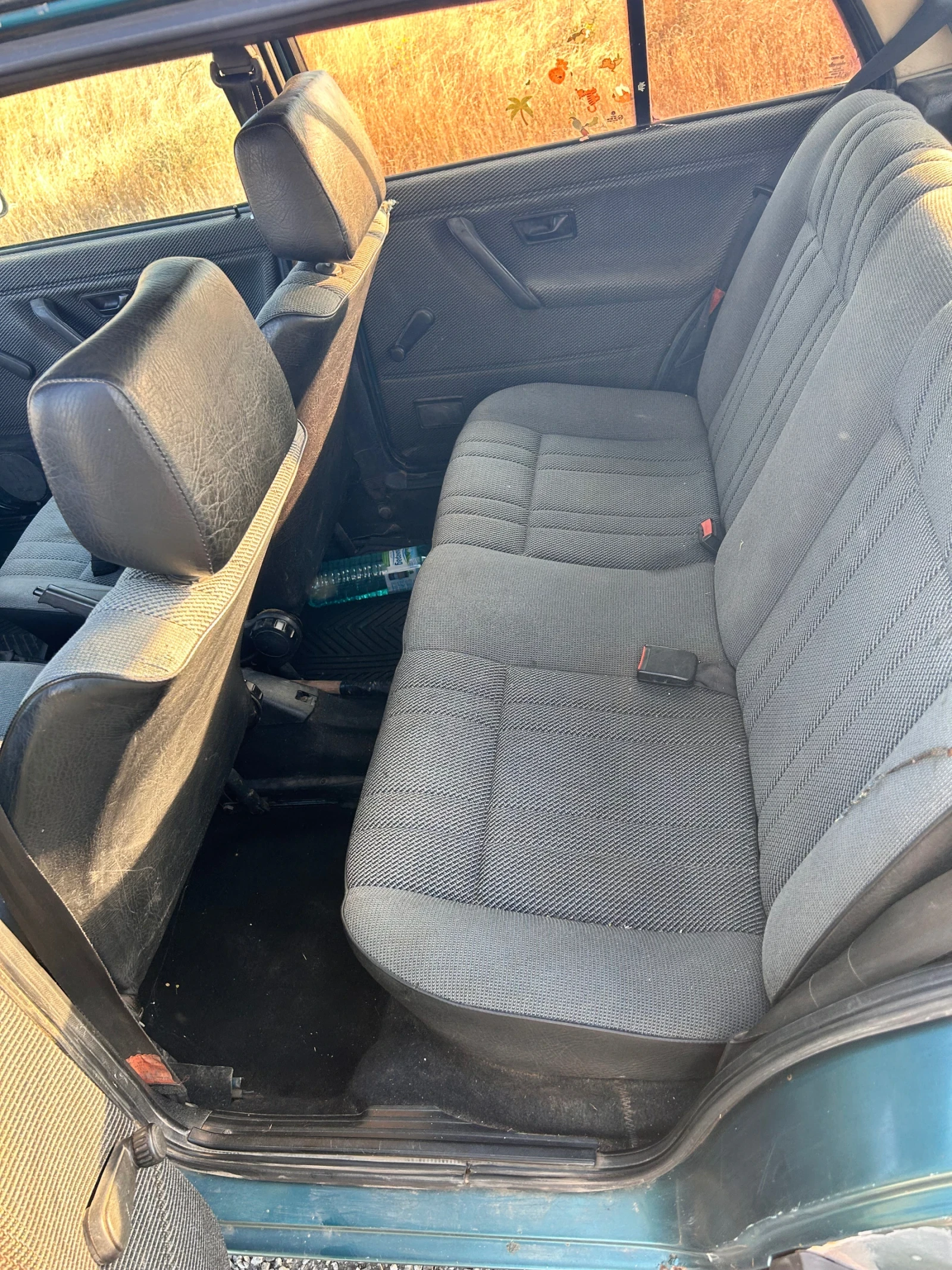 VW Golf 1.6, снимка 7 - Автомобили и джипове - 55683507