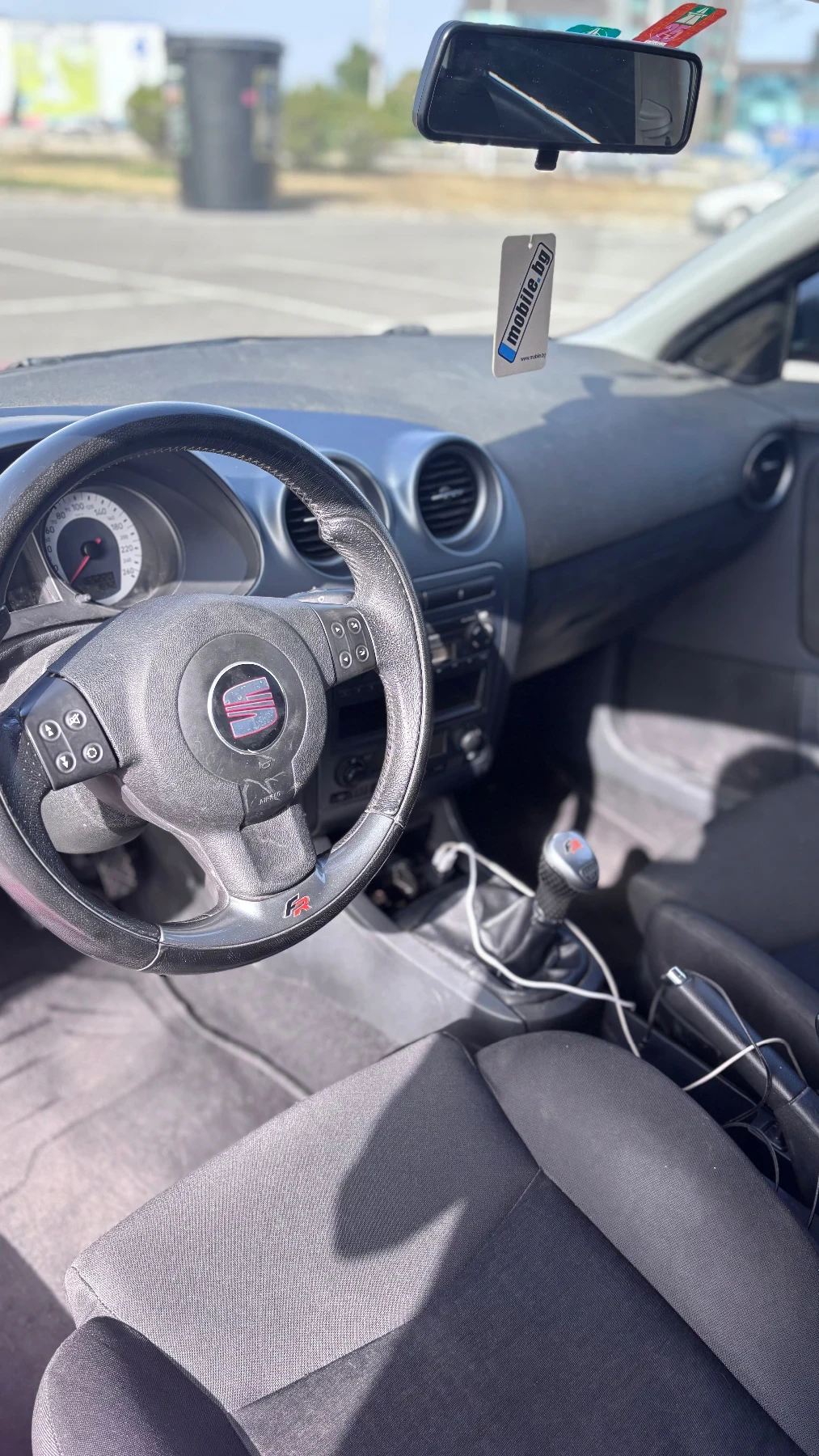 Seat Ibiza 1.8t 20v FR, снимка 8 - Автомобили и джипове - 55861529