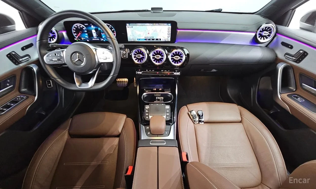 Mercedes-Benz A 35 AMG/4MATIC/АМБИЕНТНО/ПОДГРЕВ/ПАНОРАМА/, снимка 7 - Автомобили и джипове - 55904737