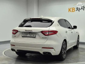 Maserati Levante 3.0 AWD SORT+ PANORAMA CAM FULL, снимка 2
