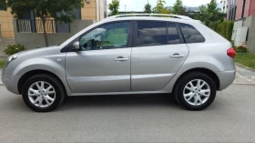     Renault Koleos 2.5i