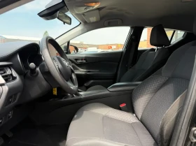 Toyota C-HR LE l FWD l CarPlay l Eco Vehicle l 2.0L l 4Cyl l | Auto.bg — изображение 17