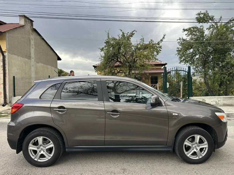 Mitsubishi ASX, снимка 7 - Автомобили и джипове - 47463229