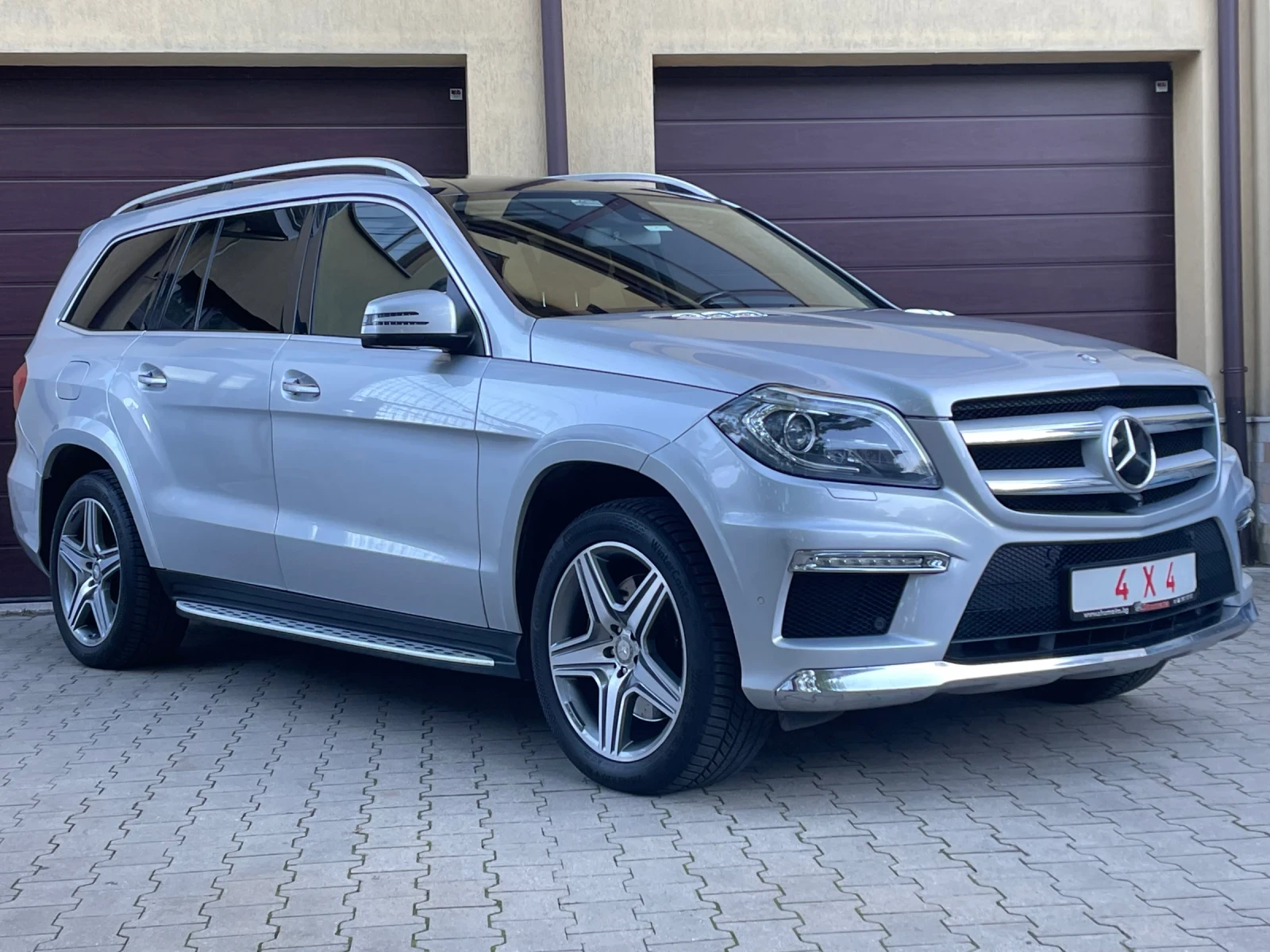 Mercedes-Benz GL 350 3.0d-258ps-BlueTec 4Matic AMG - изображение 6