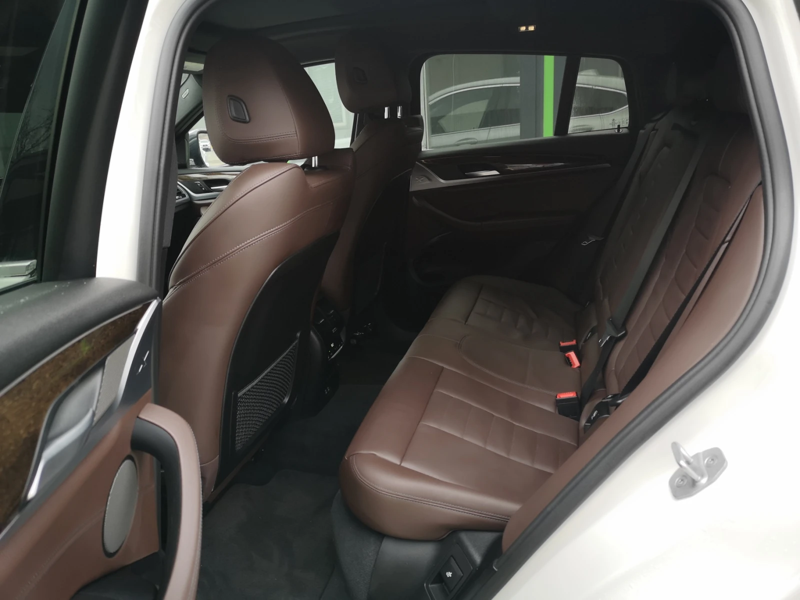 BMW X4 X drive 3.0I Pano Head Up - изображение 9
