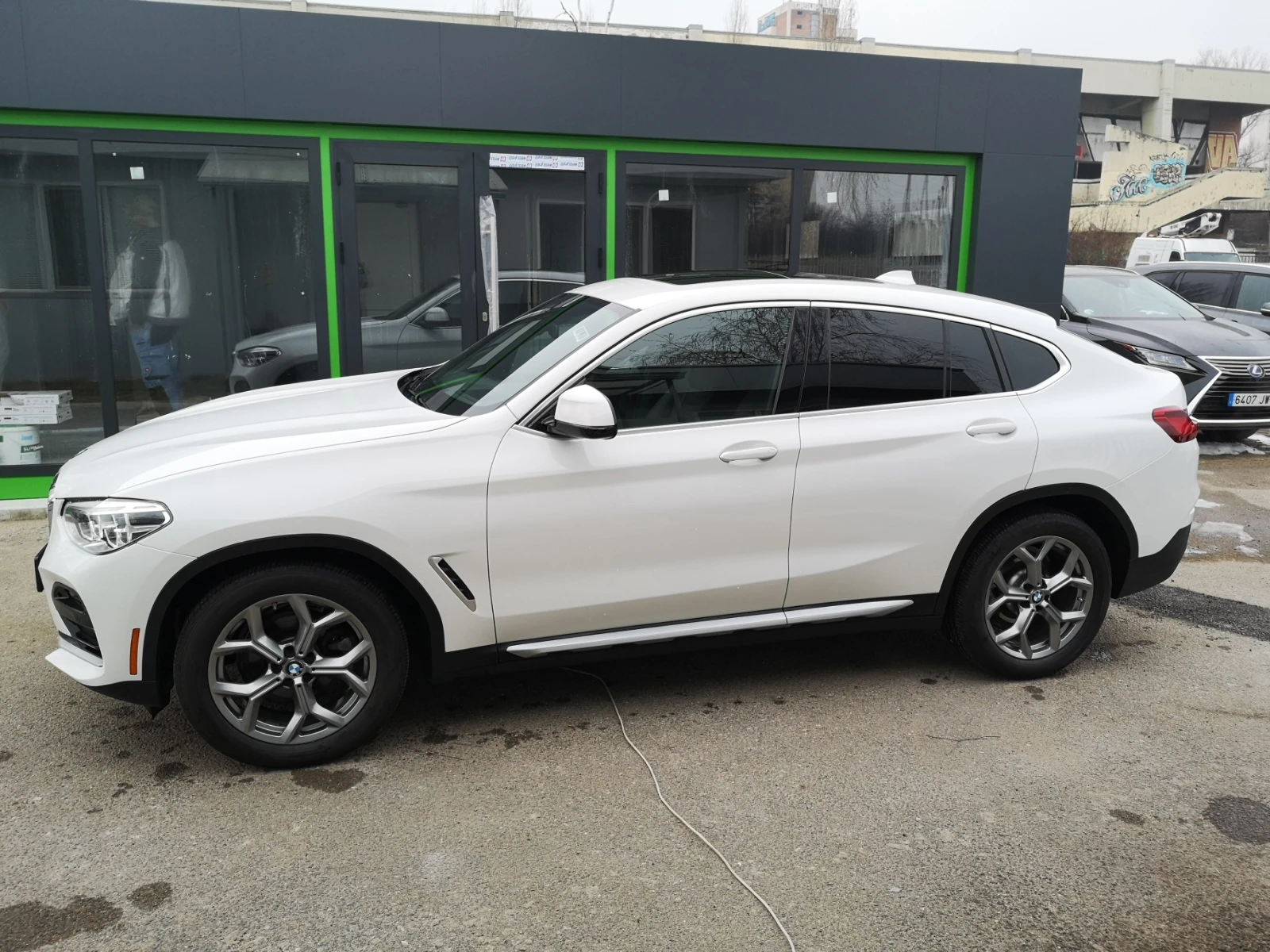 BMW X4 X drive 3.0I Pano Head Up - изображение 4