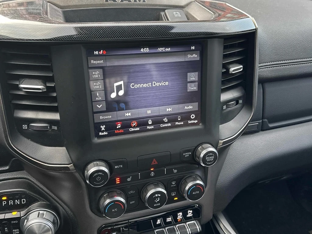 Dodge RAM 1500 * Sport * CARFAX * ФИНАНСИРАНЕ  - изображение 9