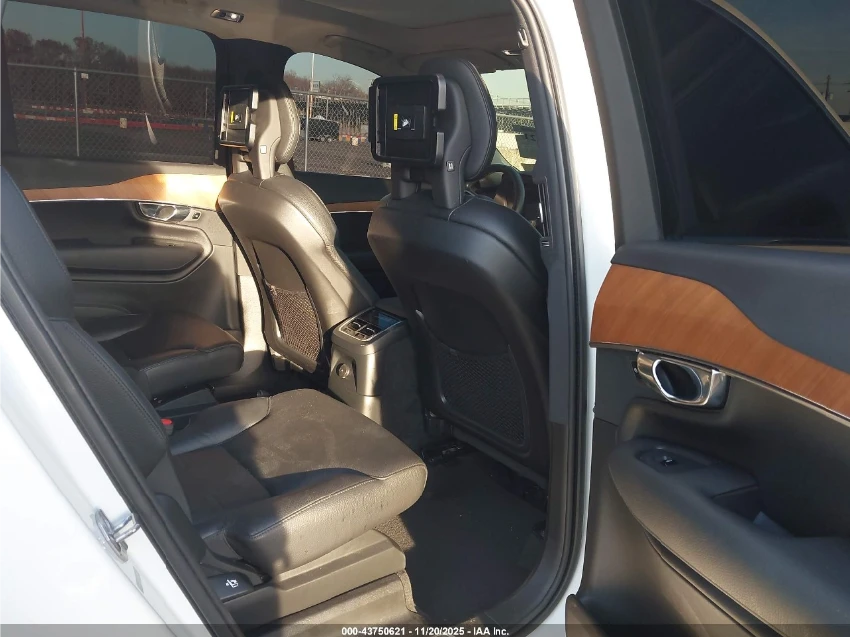 Volvo Xc90 T8 INSCRIPTIONS* HYBRID* AWD* DIGITAL - изображение 9