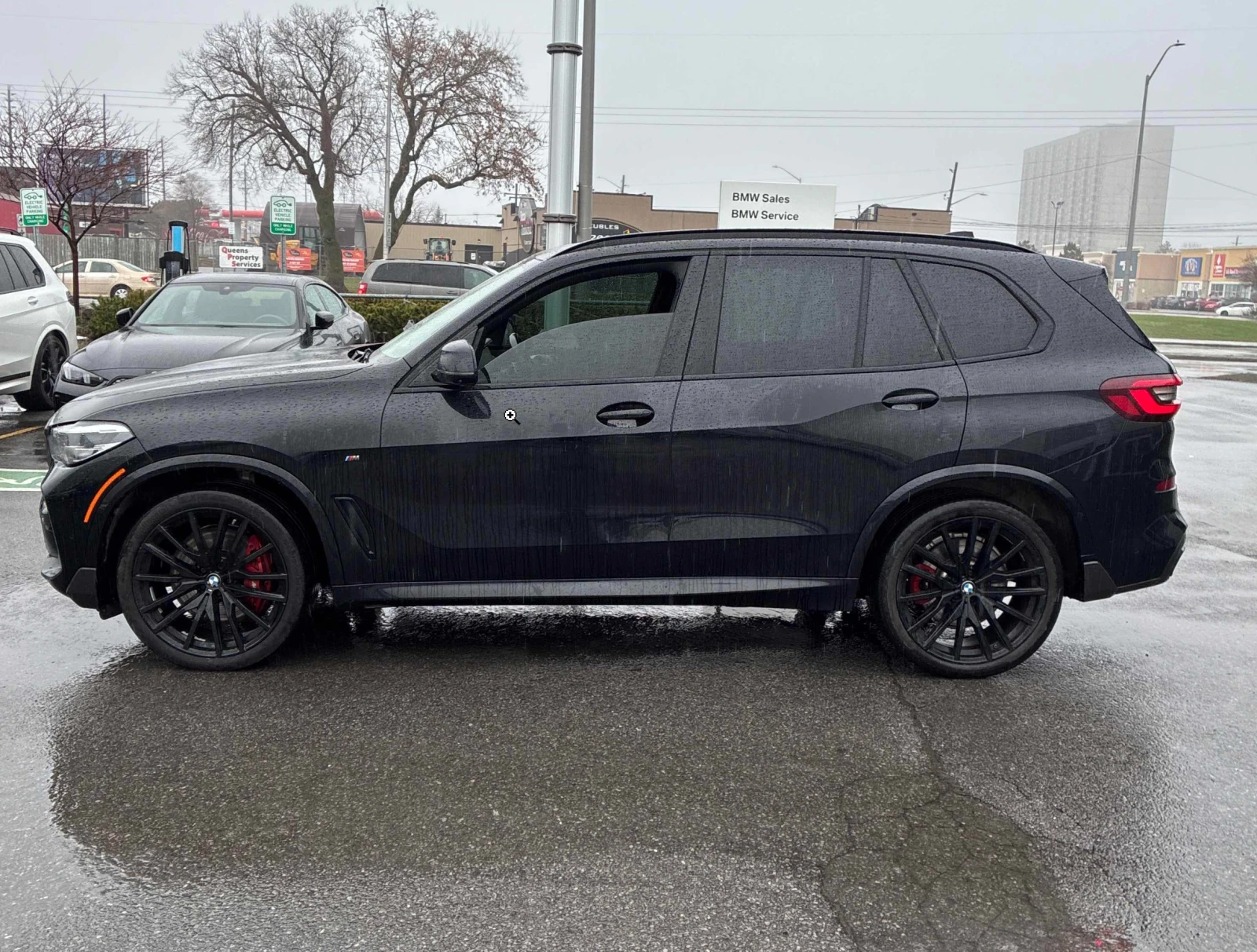 BMW X5 M5.0i* 63к км* xDrive* DISTRONIC* HEAD UP* 360CAM*, снимка 3 - Автомобили и джипове - 54241263