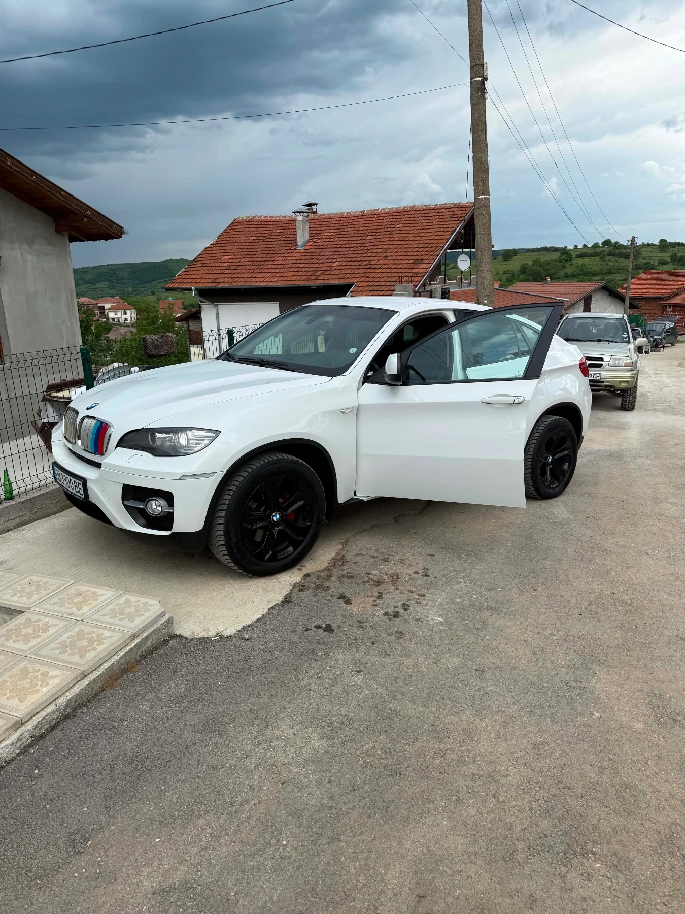 BMW X6, снимка 6 - Автомобили и джипове - 54766019