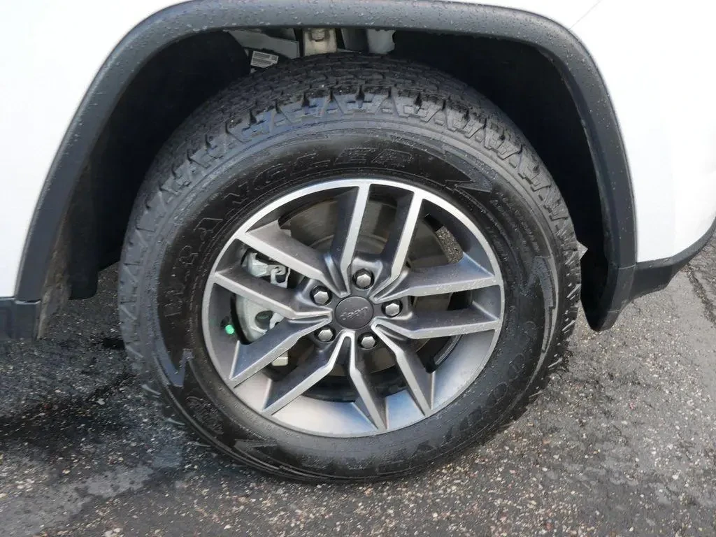 Jeep Grand cherokee WK Limited, снимка 7 - Автомобили и джипове - 54879739