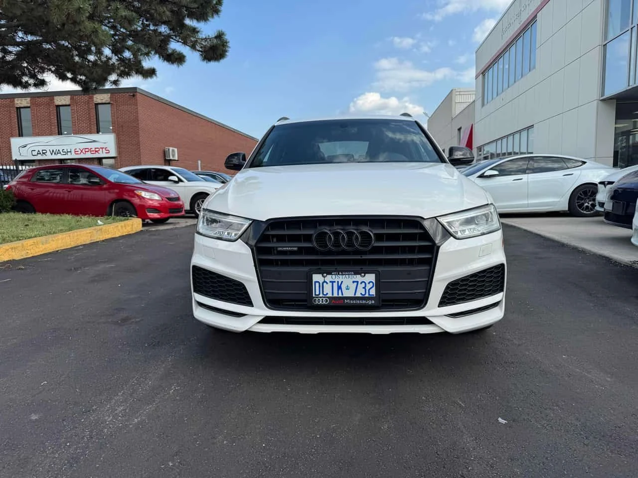 Audi Q3 Technik S-Line CARFAX, снимка 6 - Автомобили и джипове - 55117271