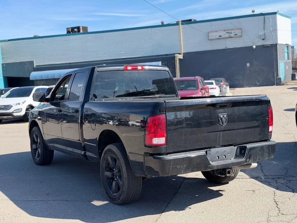Dodge RAM 1500 Classic Tradesman Quad * АвтоКредит * (Цена до БГ), снимка 5 - Автомобили и джипове - 55418184