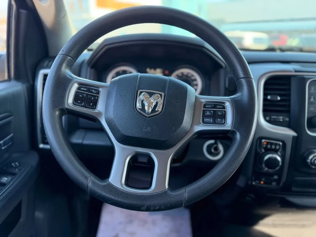 Dodge RAM 1500 Classic Tradesman Quad * АвтоКредит * (Цена до БГ), снимка 12 - Автомобили и джипове - 55418184