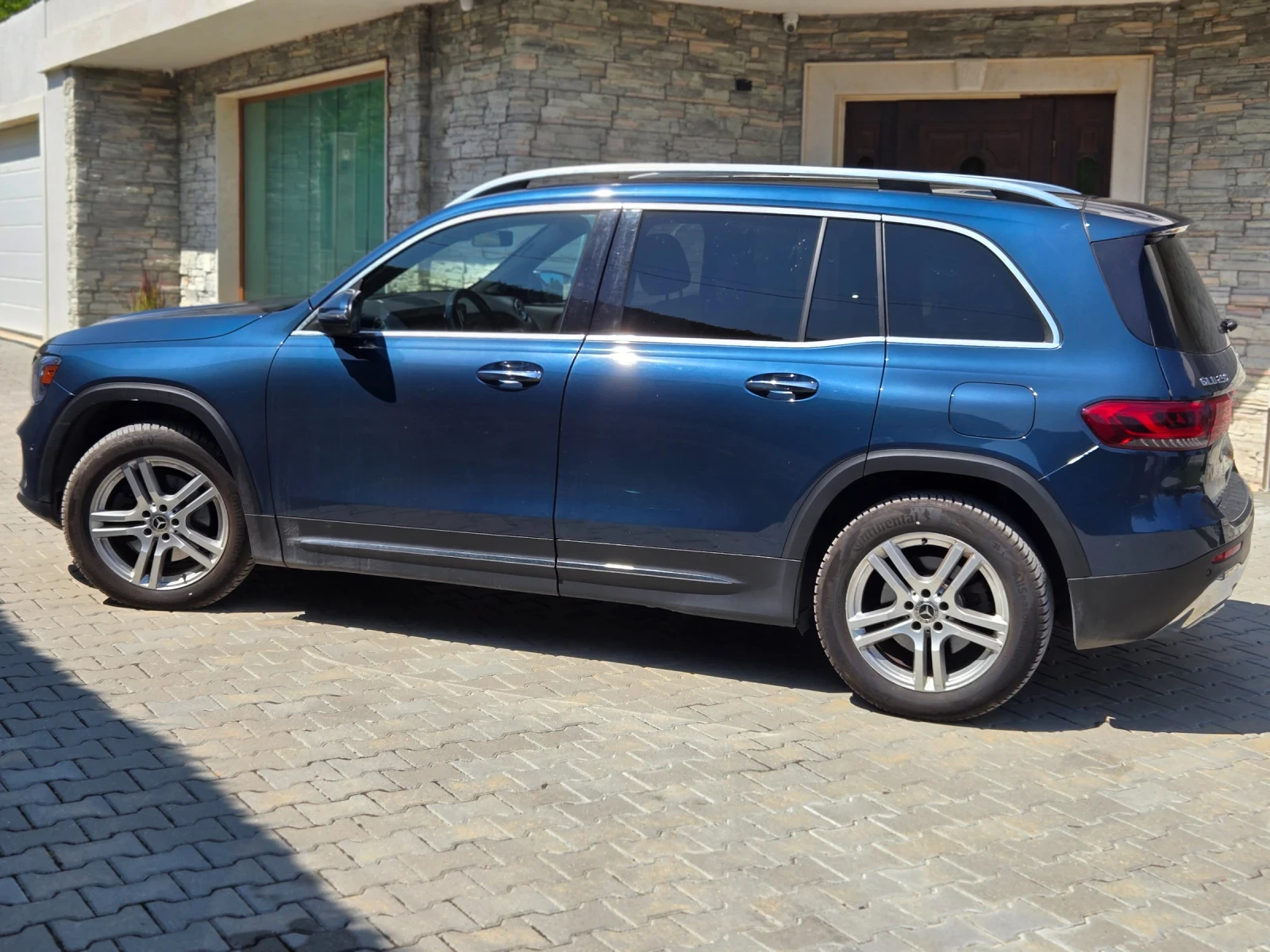 Mercedes-Benz GLB 250, снимка 2 - Автомобили и джипове - 55667806