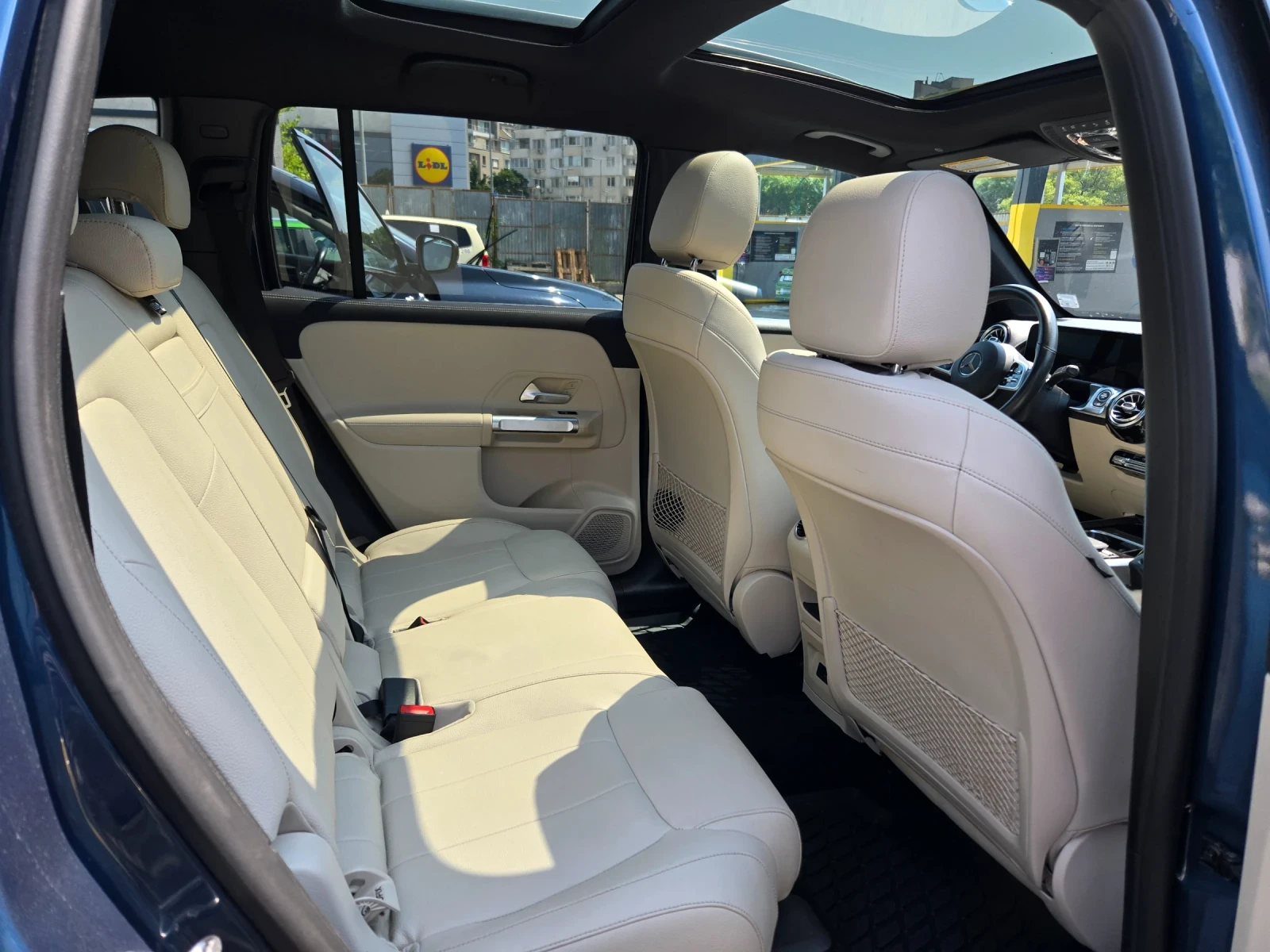 Mercedes-Benz GLB 250, снимка 13 - Автомобили и джипове - 55667806