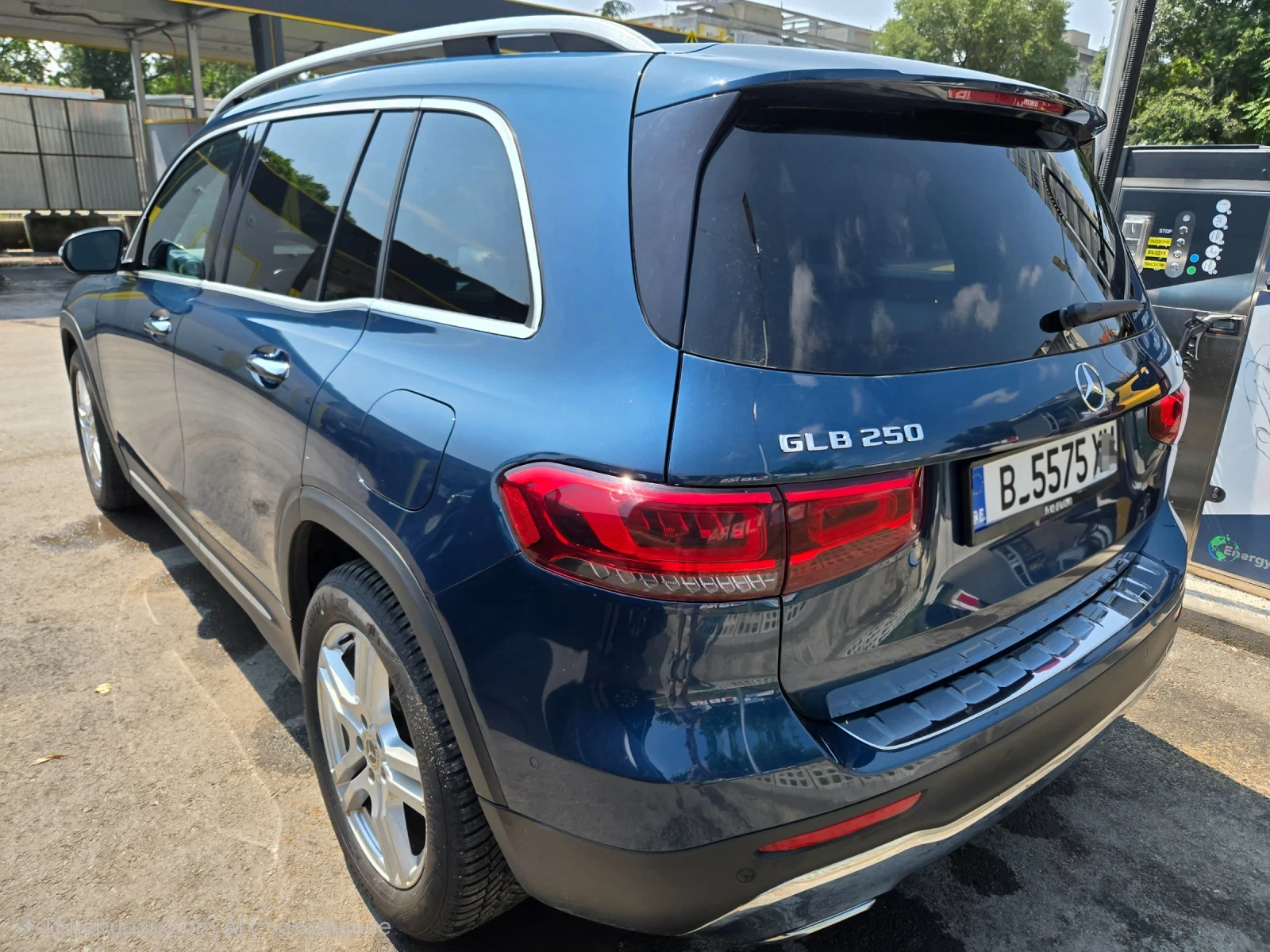 Mercedes-Benz GLB 250, снимка 3 - Автомобили и джипове - 55667806