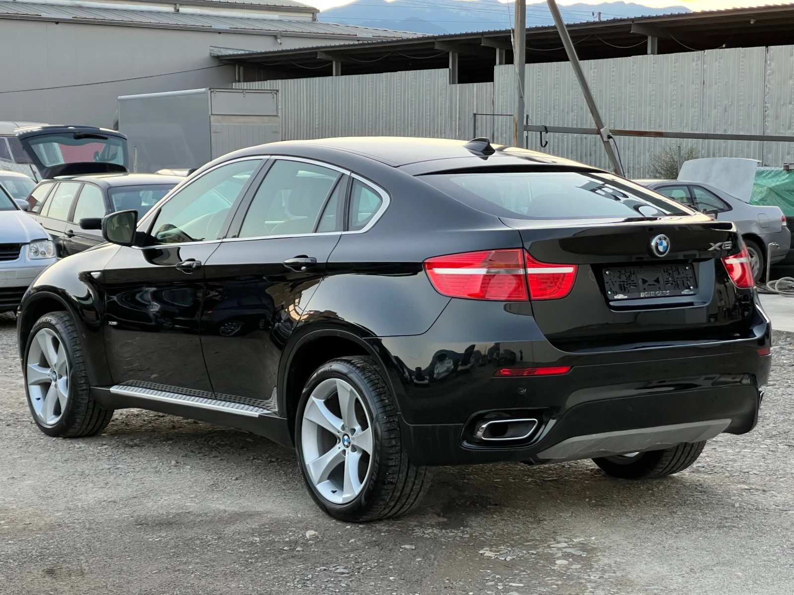 BMW X6 3.5XD-286к.с./Камера/ Памет/ Шибедах/ Ел. Багажник, снимка 7 - Автомобили и джипове - 55843916