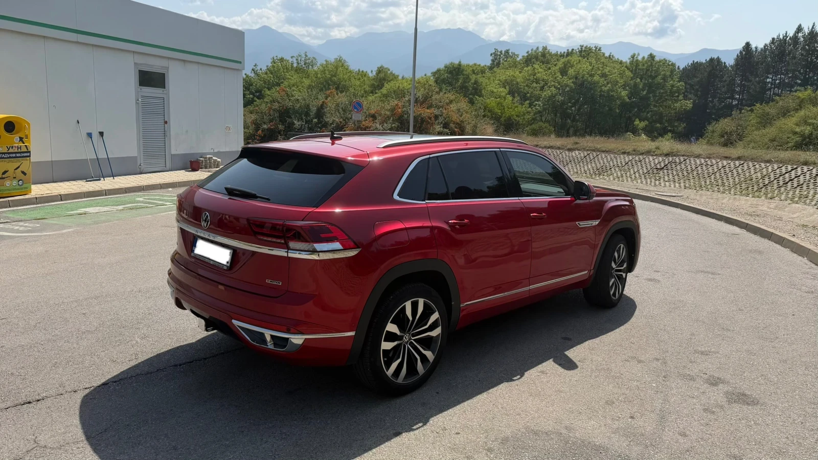 VW Atlas  Cross Sport 3.6 R Line Premium Plus, снимка 6 - Автомобили и джипове - 55885912