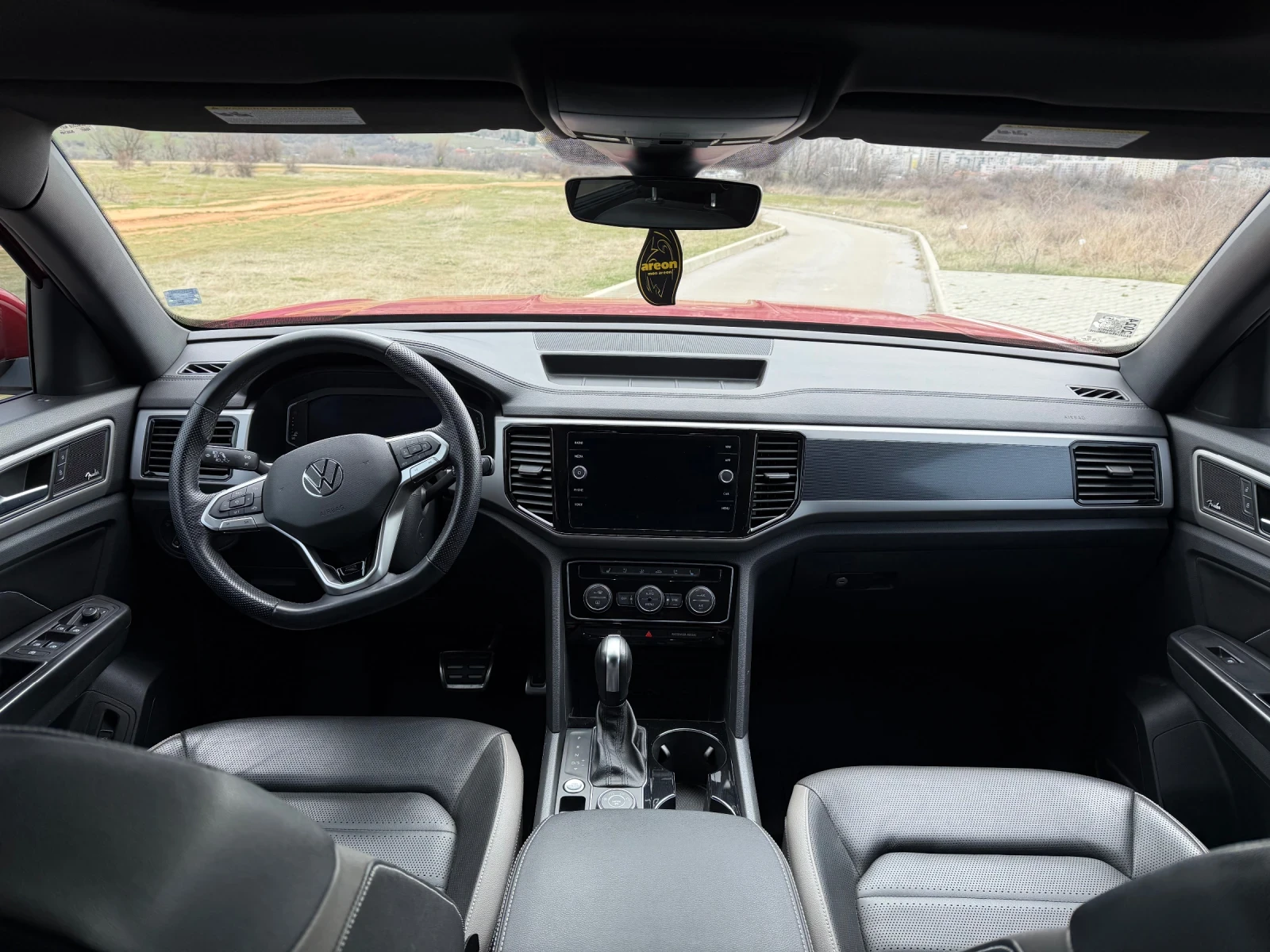 VW Atlas  Cross Sport 3.6 R Line Premium Plus, снимка 14 - Автомобили и джипове - 55885912