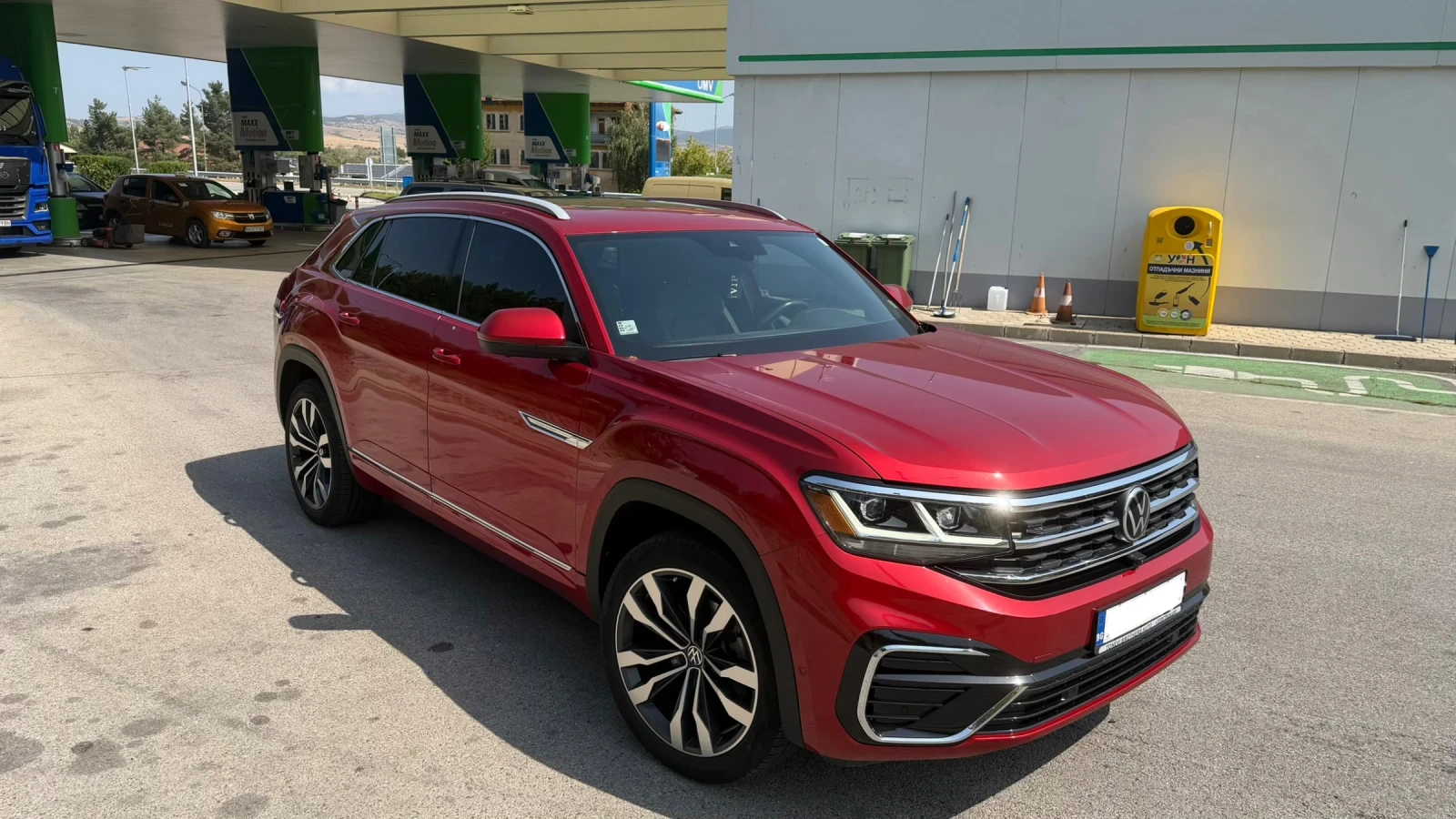 VW Atlas  Cross Sport 3.6 R Line Premium Plus, снимка 4 - Автомобили и джипове - 55885912