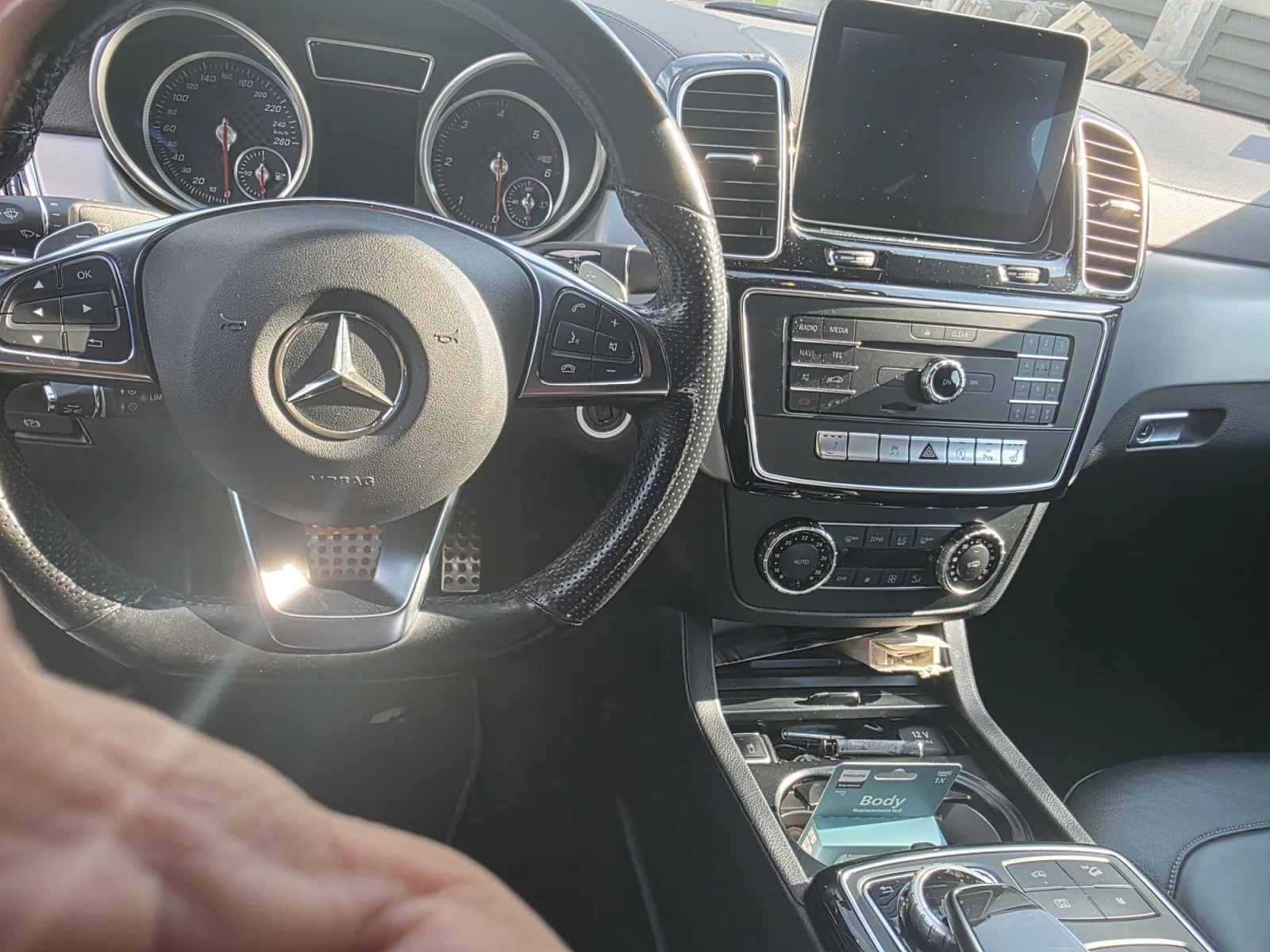 Mercedes-Benz GLE 350, снимка 8 - Автомобили и джипове - 56144254