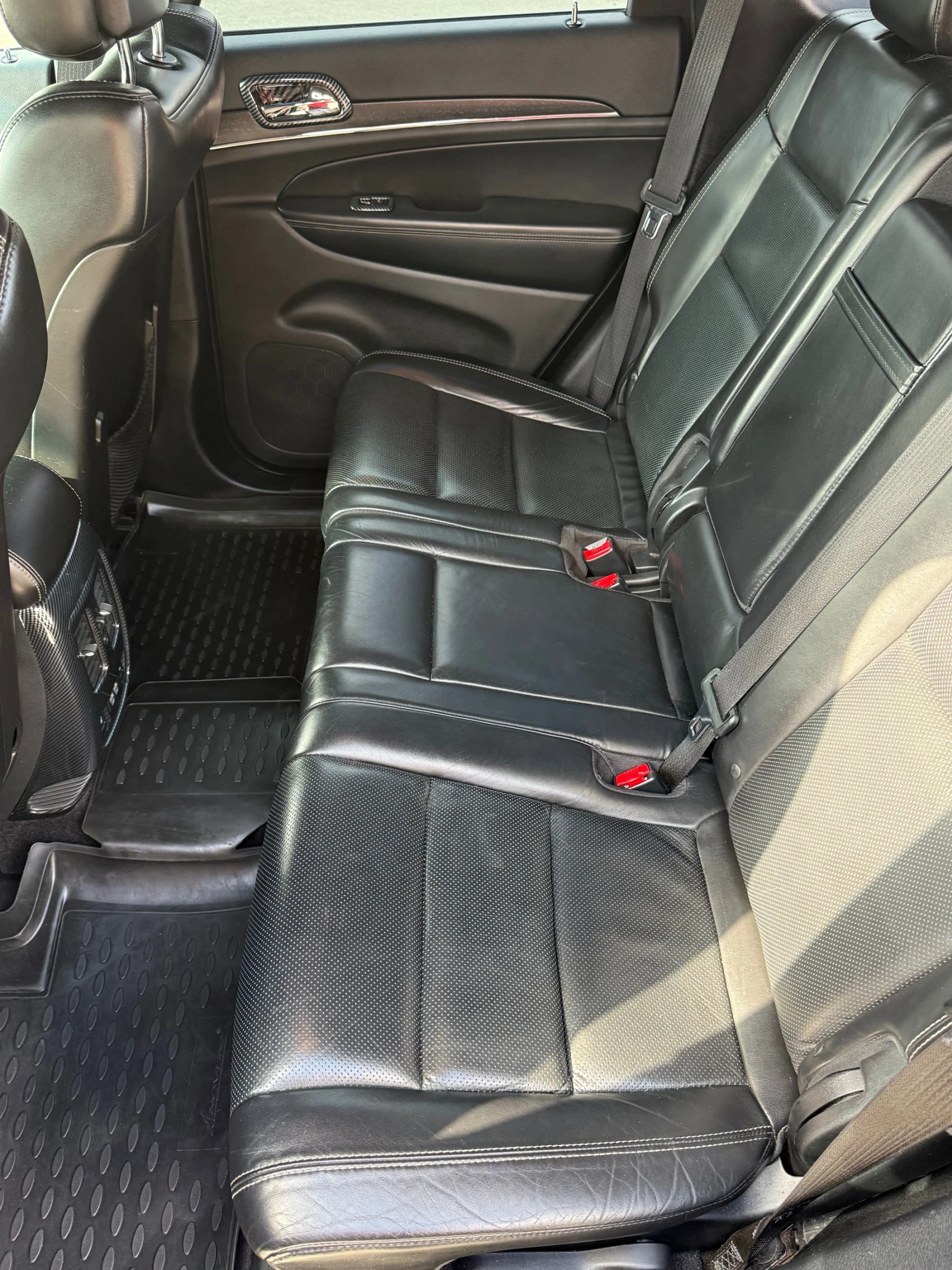 Jeep Grand cherokee, снимка 8 - Автомобили и джипове - 56646210