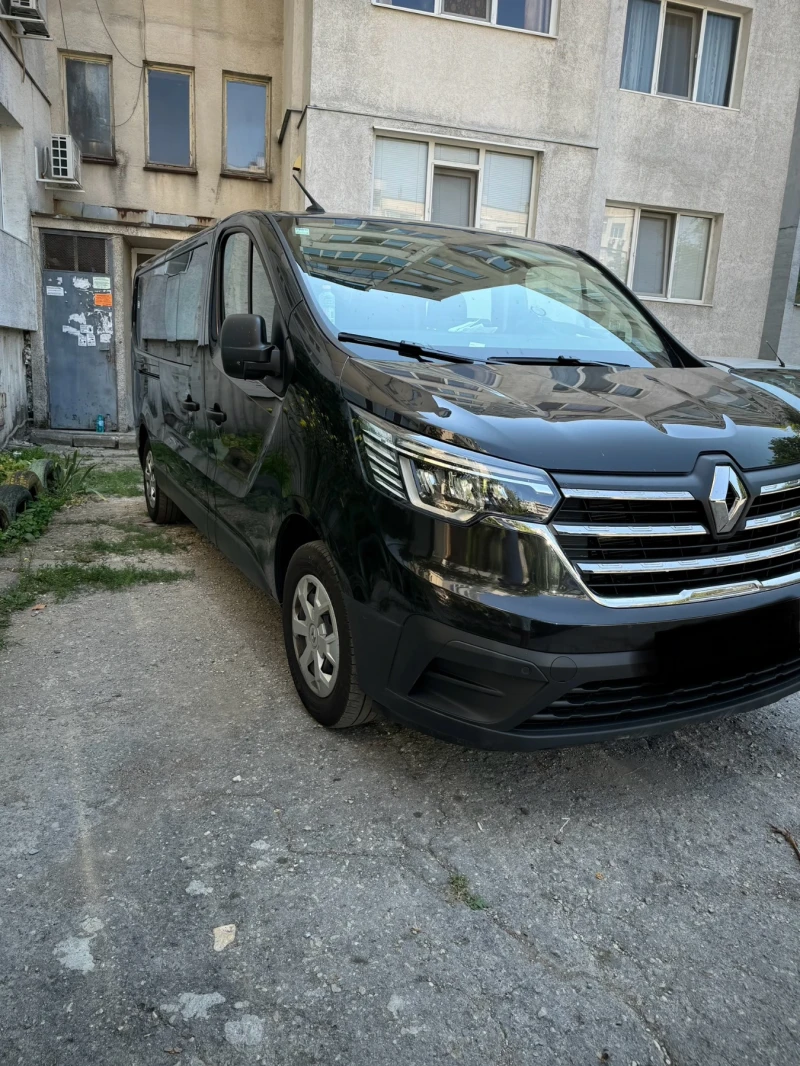 Renault Trafic, снимка 4 - Бусове и автобуси - 46917662