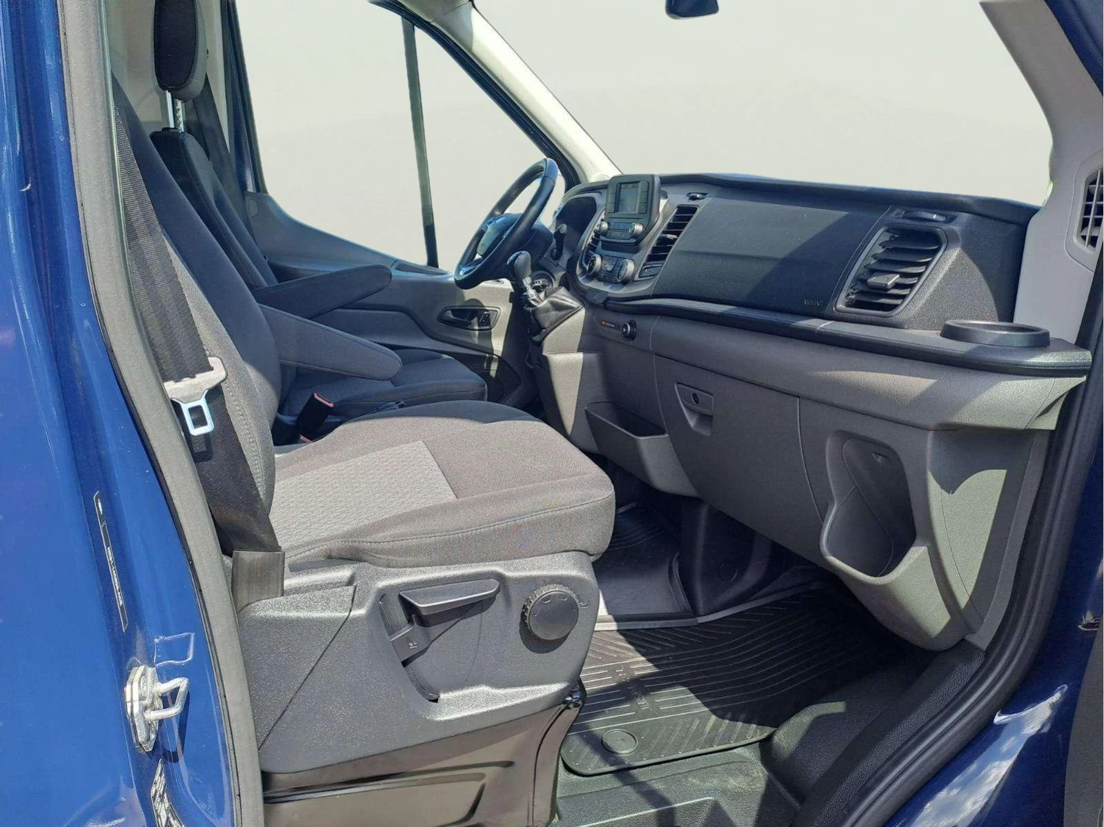 Ford Transit 2.0 EcoBlue - изображение 9