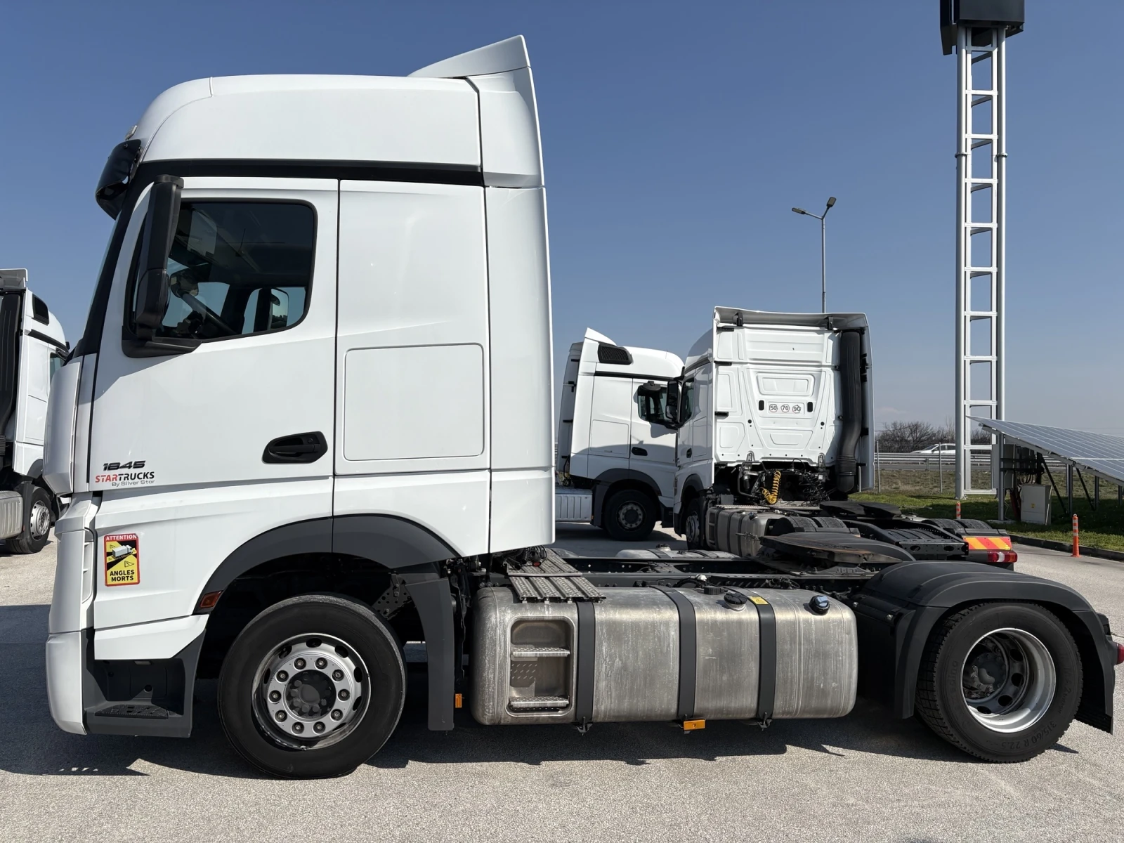 Mercedes-Benz Actros 1845 LS 4x2, снимка 4 - Камиони - 53778239