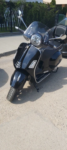  Vespa GTS