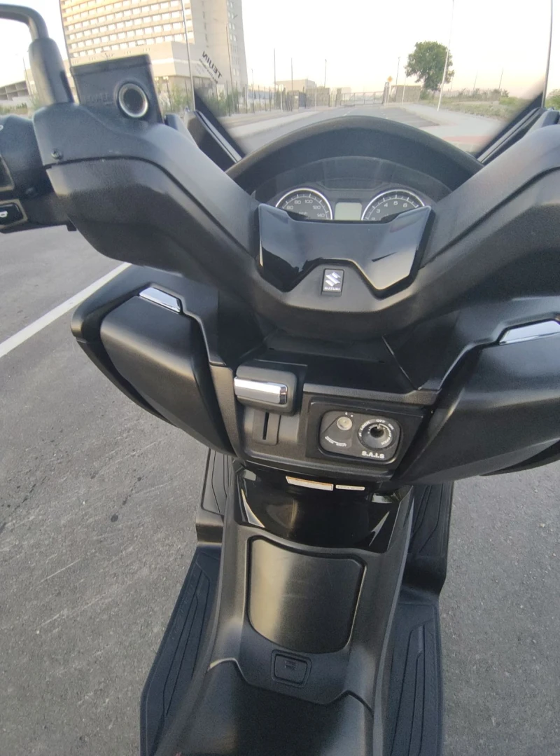 Suzuki Burgman, снимка 4 - Мотоциклети и мототехника - 50983176