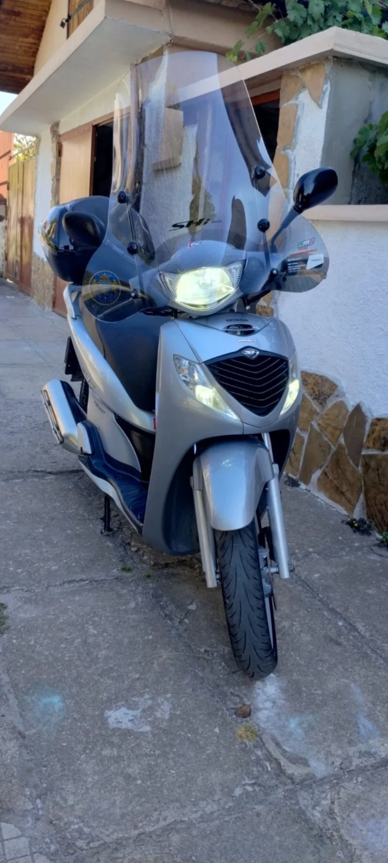 Honda Sh 150i, снимка 2 - Мотоциклети и мототехника - 52476639