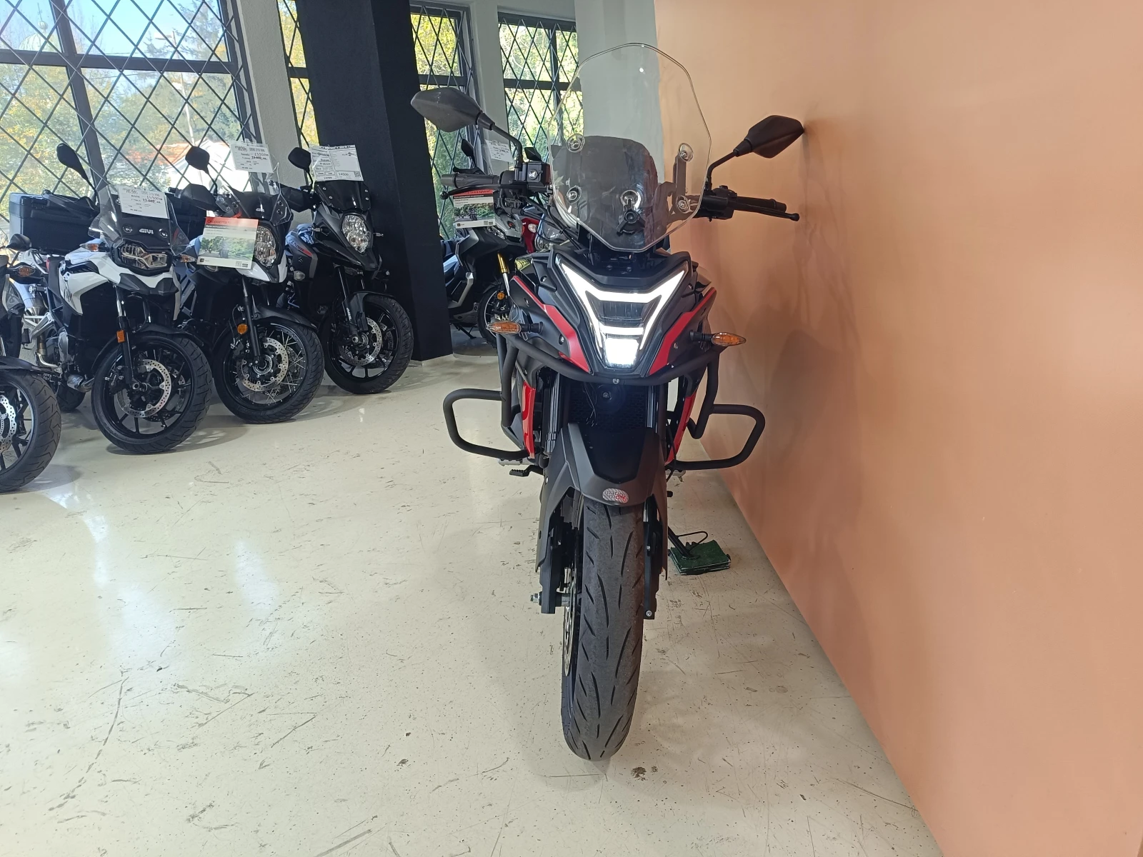 Benelli 304 VOGE 300DS - изображение 5