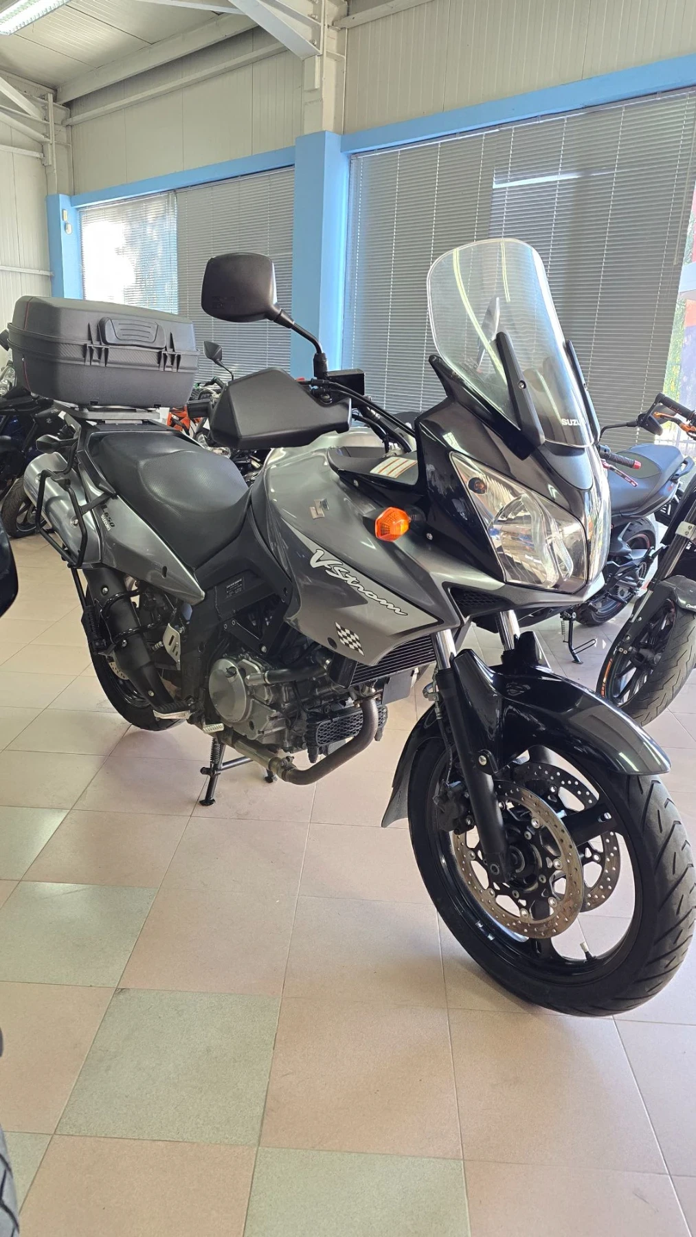 Suzuki V-strom 650 i DL  Лизинг !, снимка 3 - Мотоциклети и мототехника - 56131313