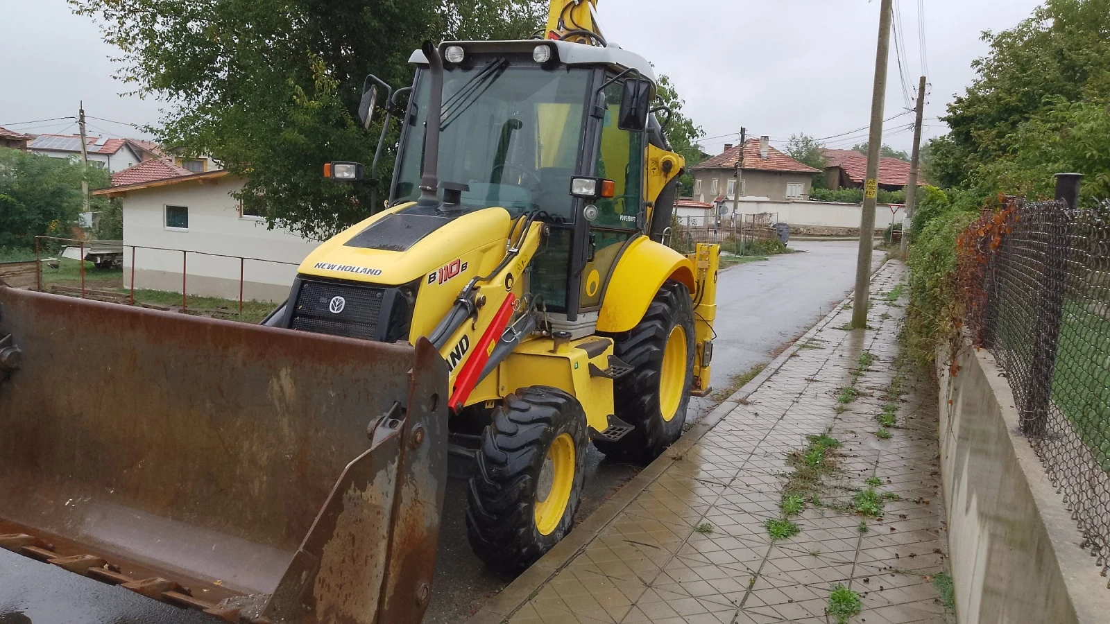 Багер New Holland B110B - изображение 3