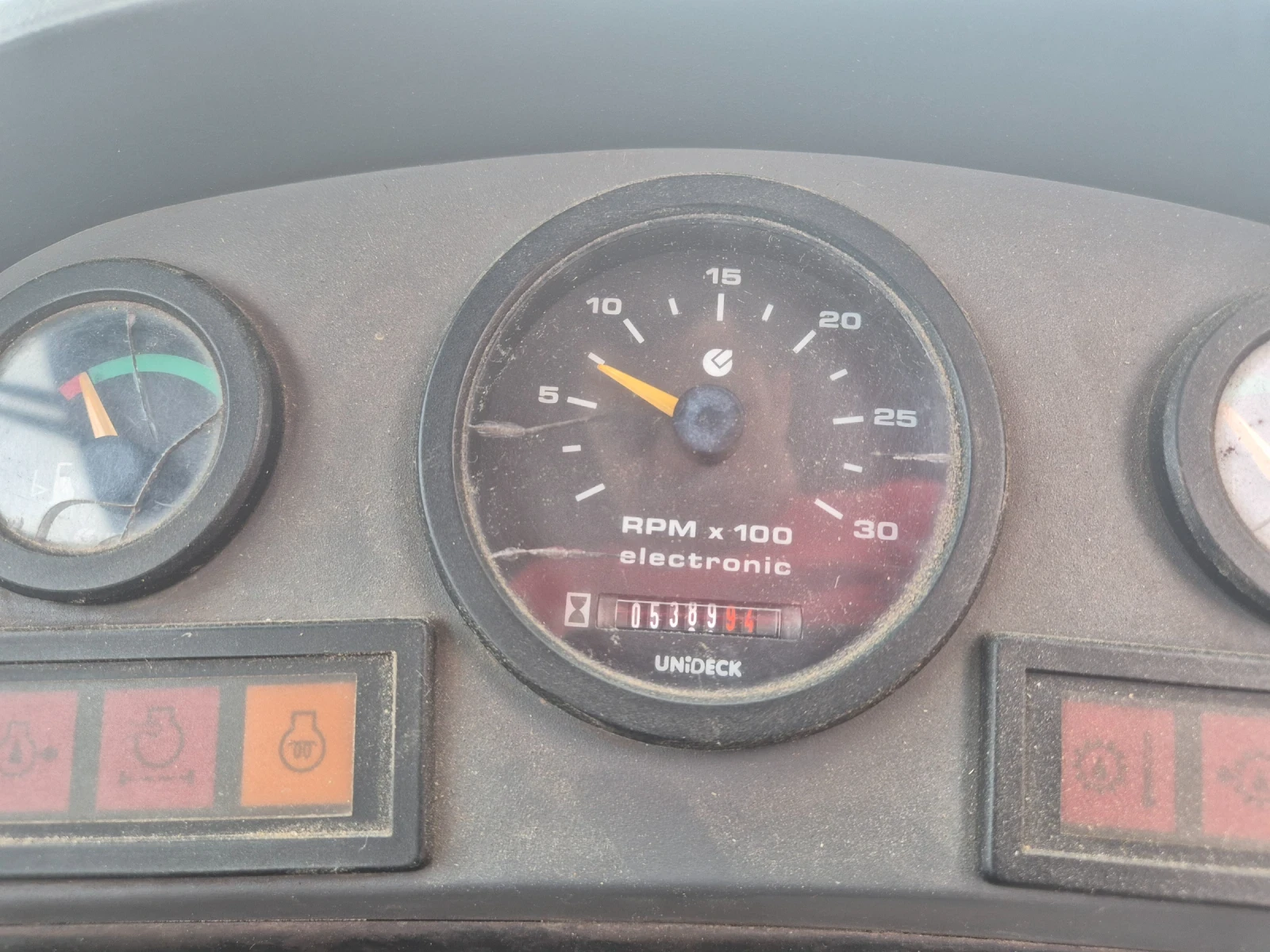 Багер FIAT Hitachi Fb90, снимка 12 - Индустриална техника - 54260046