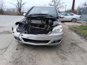 Mercedes-Benz B 180 2.0CDI тип мотор 640940, снимка 4