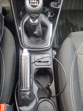 Ford Fiesta Activ, снимка 8