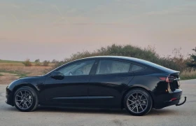 Tesla Model 3  4х4 Европейска Long Range, снимка 11