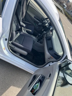 Honda Insight, снимка 10 - Автомобили и джипове - 53680237