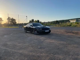 Dodge Charger 6.4 srt 392