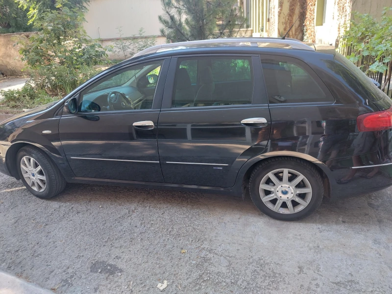 Fiat Croma, снимка 2 - Автомобили и джипове - 48578055