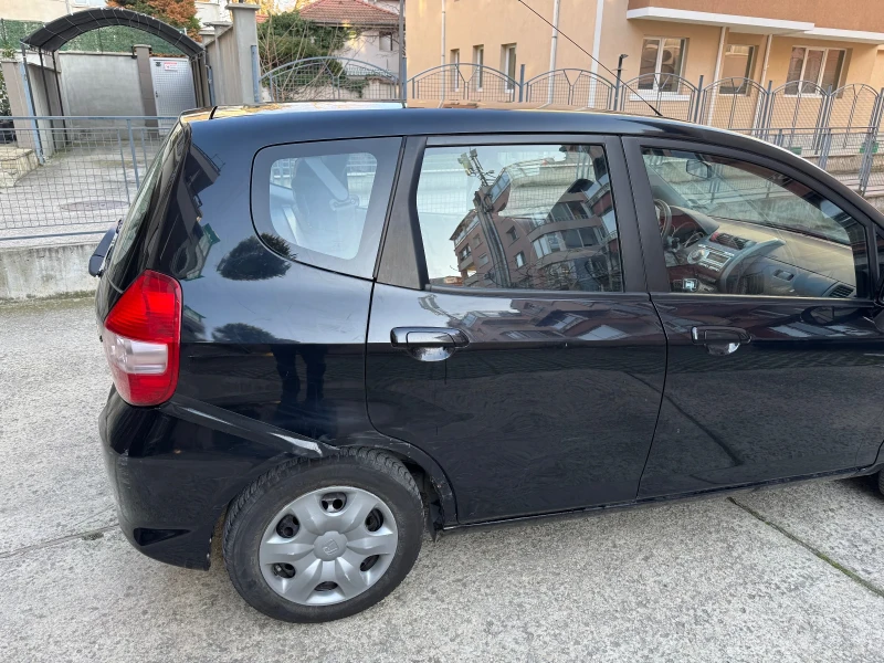 Honda Jazz, снимка 3 - Автомобили и джипове - 48755322