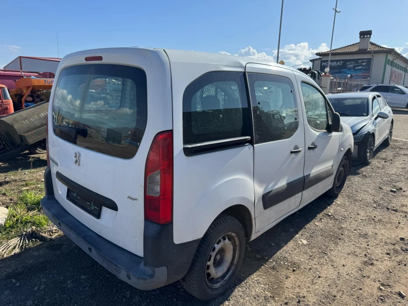 Peugeot Partner 1.6, снимка 2 - Автомобили и джипове - 48908170