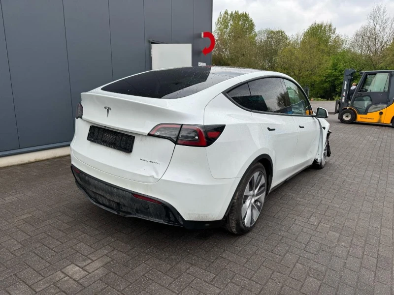 Tesla Model Y Long Range 4x4 Гаранция, снимка 8 - Автомобили и джипове - 50014991