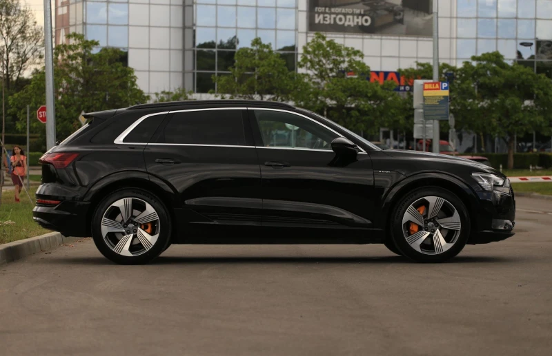 Audi E-Tron 55 Quattro 95kw, FULL, снимка 3 - Автомобили и джипове - 51447633