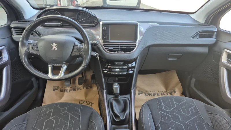 Peugeot 2008 1.6HDI 92к.с., снимка 11 - Автомобили и джипове - 51578055