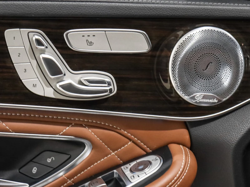 Mercedes-Benz C 43 AMG DESIGNO / NIGHT PKG / BURMESTER / PREMIUM PKG, снимка 10 - Автомобили и джипове - 52677787